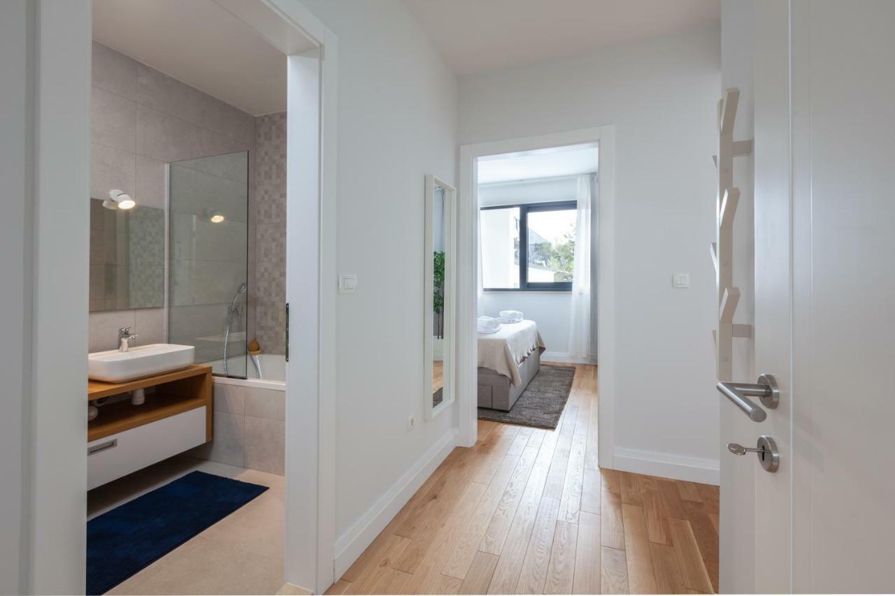 Villa Mira With Fantastic Sea View Makarska Exterior foto